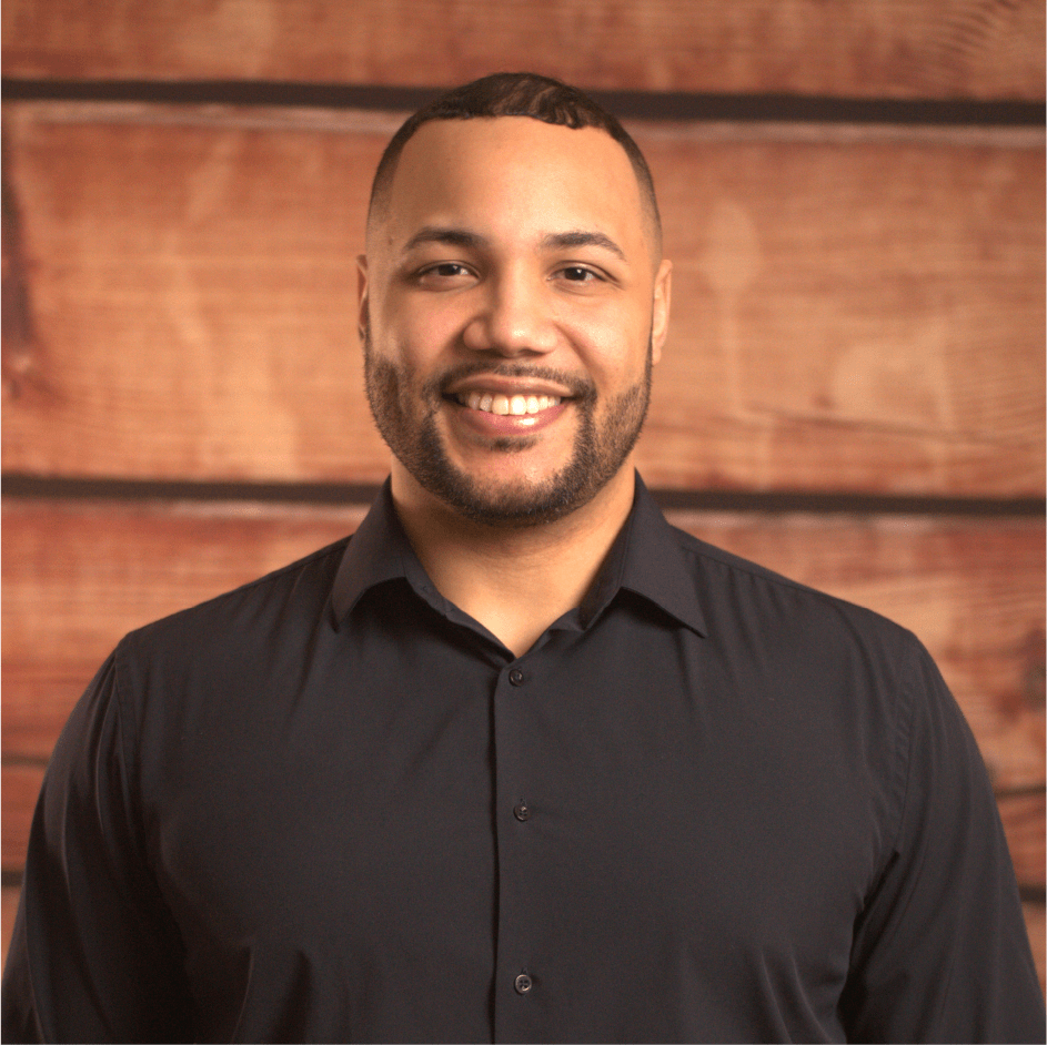 a picture of nicholas carter, the mobile barber of virginia beach, chesapeake, and norfolk